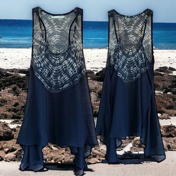 🍭 Maurices Top Navy/White Sheer Tie-dye Racerback Shark-bite Tank Size Small - Picture 7 of 16